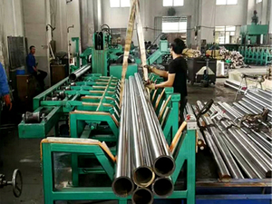 Round Bar Peeling Machine